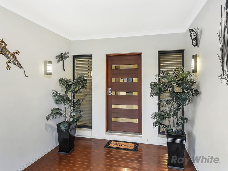 Photo - 44 Oisin Street, Murrumba Downs QLD 4503 - Image 3