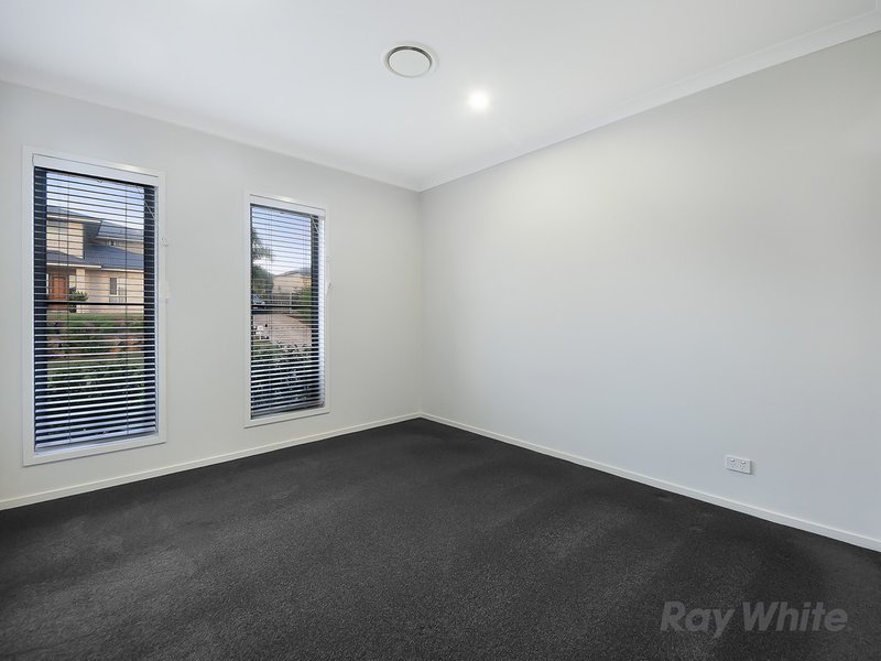 Photo - 44 Oisin Street, Murrumba Downs QLD 4503 - Image 21