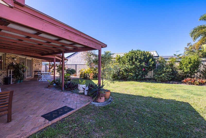 Photo - 44 Oleander Drive, Bongaree QLD 4507 - Image 12