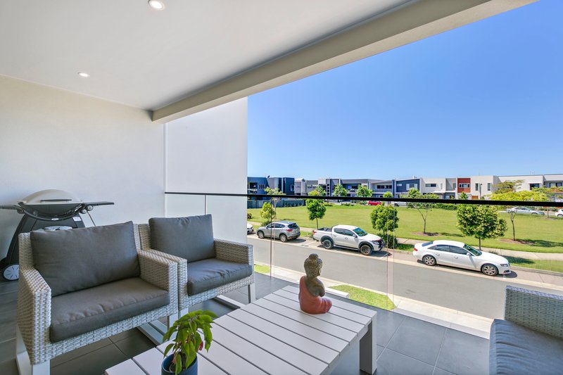 Photo - 44 Osborne Circuit, Maroochydore QLD 4558 - Image 3