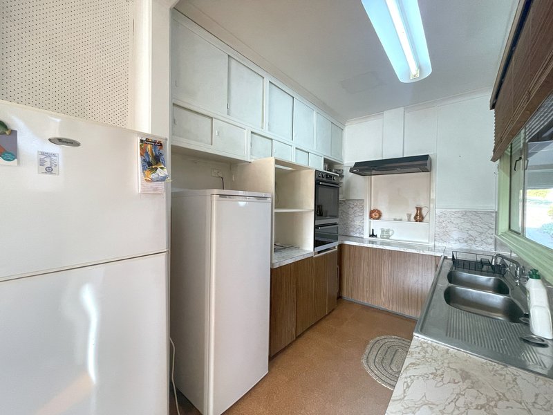 Photo - 44 Otway Street, Gundagai NSW 2722 - Image 2