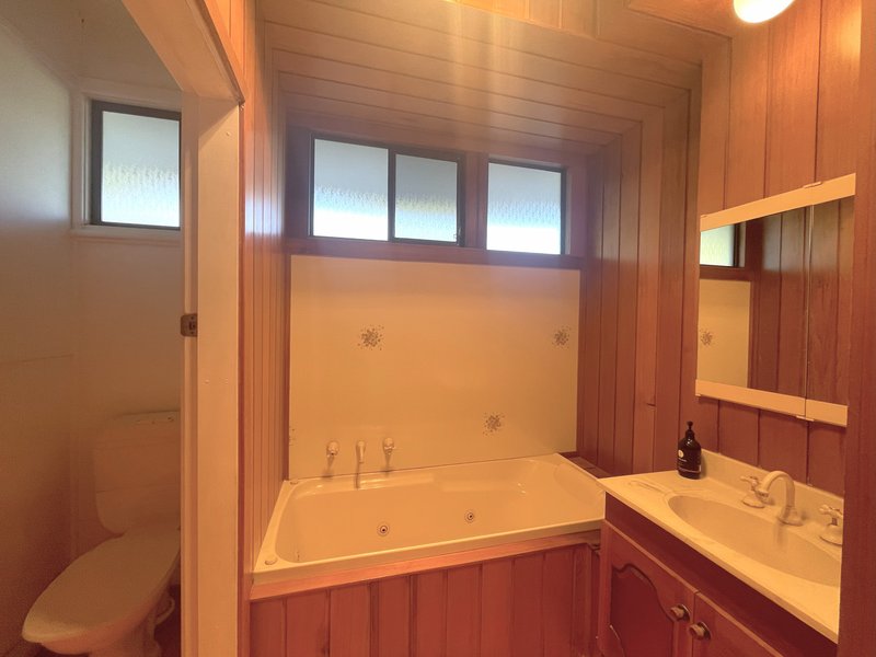 Photo - 44 Otway Street, Gundagai NSW 2722 - Image 11