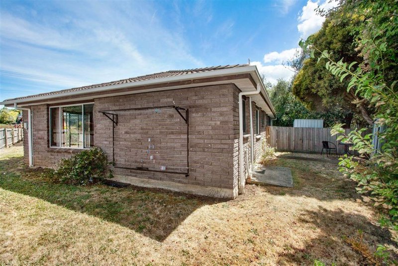 Photo - 4/4 Parklands Parade, Newnham TAS 7248 - Image 7