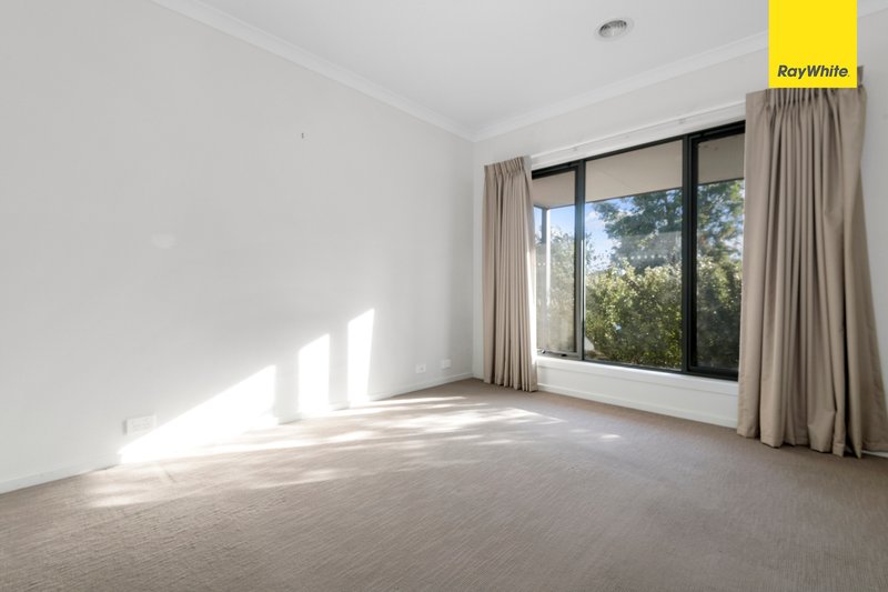 Photo - 44 Parkleigh Dve , Kurunjang VIC 3337 - Image 6