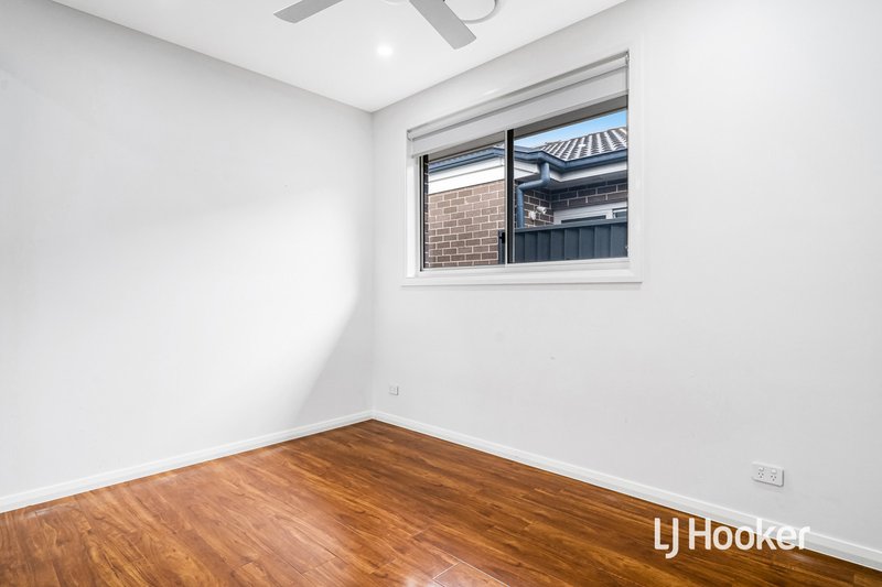 Photo - 44 Patridge Street, Marsden Park NSW 2765 - Image 5