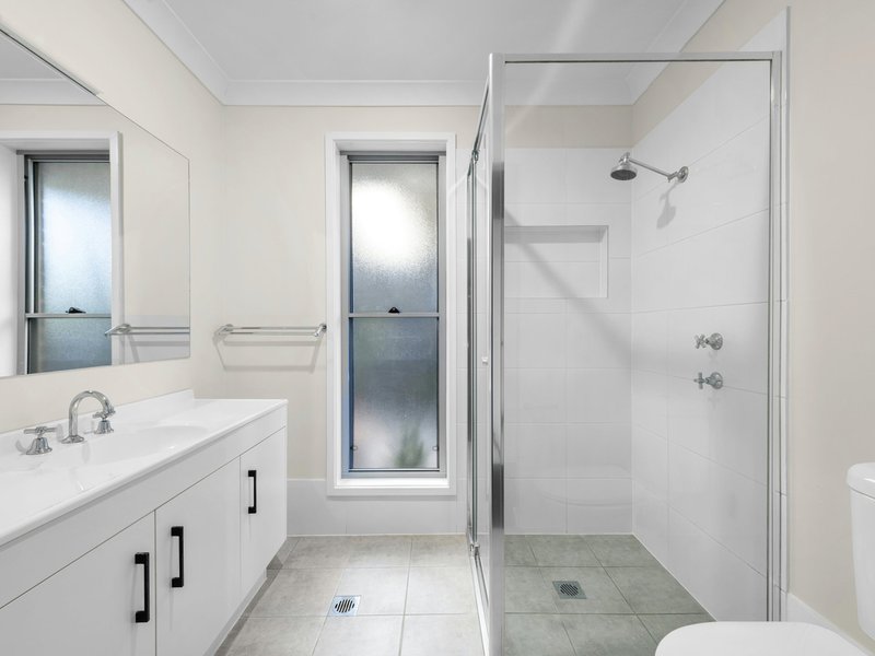 Photo - 44 Peacehaven Way, Sussex Inlet NSW 2540 - Image 8