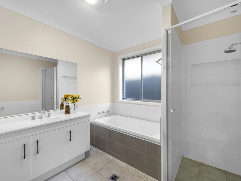 Photo - 44 Peacehaven Way, Sussex Inlet NSW 2540 - Image 11