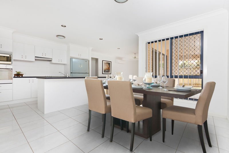 Photo - 44 Pentecost Place, Redland Bay QLD 4165 - Image 2