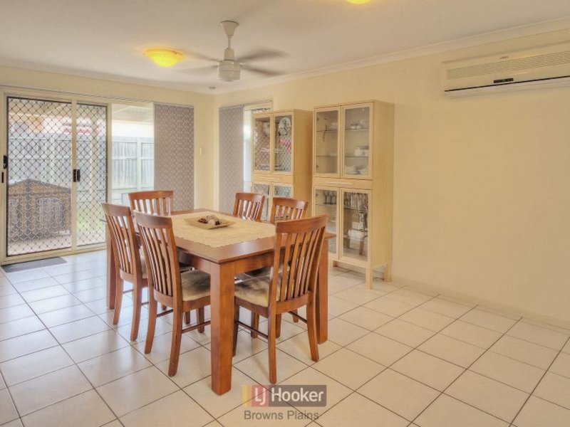 Photo - 44 Pinedale Crescent, Parkinson QLD 4115 - Image 4