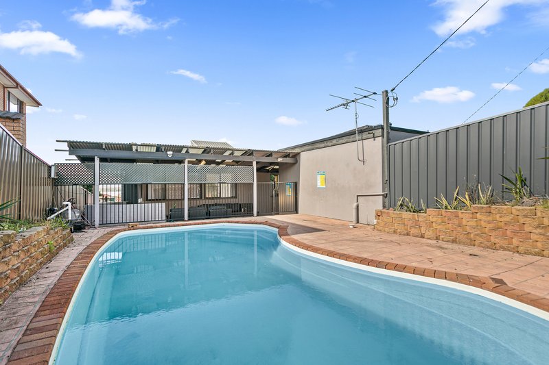 Photo - 44 Porter Avenue, Mount Warrigal NSW 2528 - Image 10