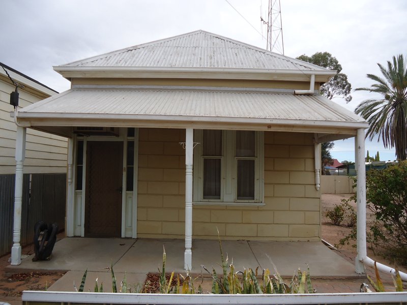 Photo - 44 Prince Street, Port Pirie SA 5540 - Image 2