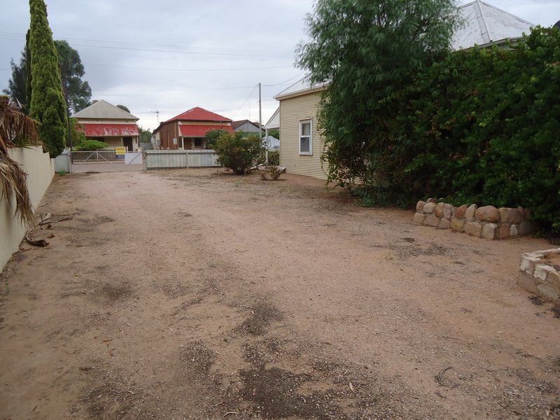 Photo - 44 Prince Street, Port Pirie SA 5540 - Image 20