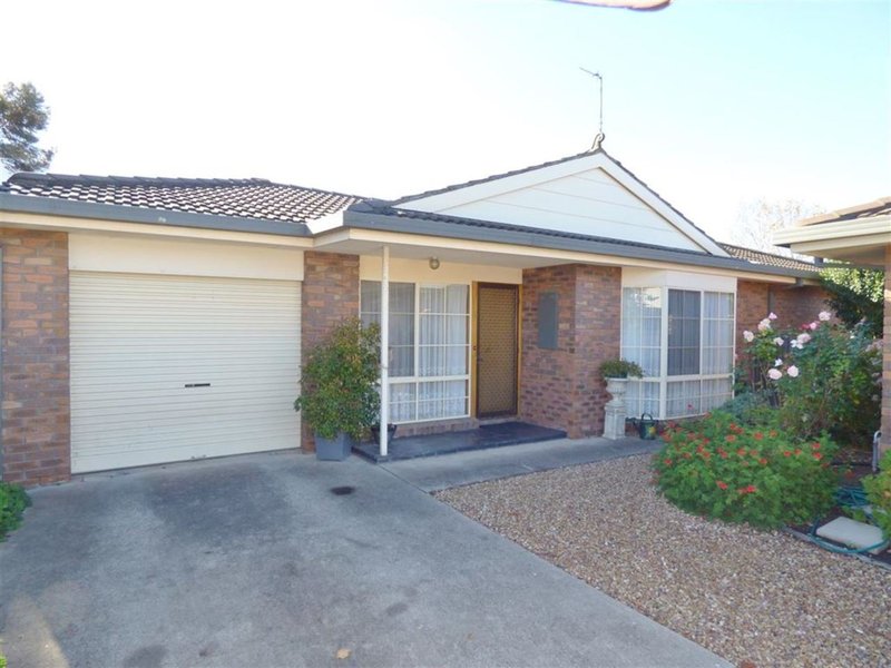 4/4 Pynsent Street, Horsham VIC 3400