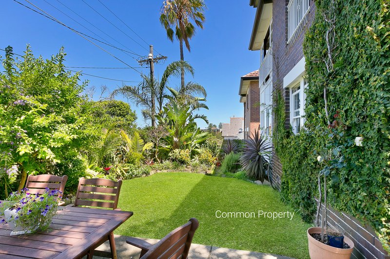 Photo - 4/4 Quinton Road, Manly NSW 2095 - Image 2