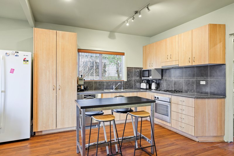 Photo - 44 Red Rocks Road, Cowes VIC 3922 - Image 4