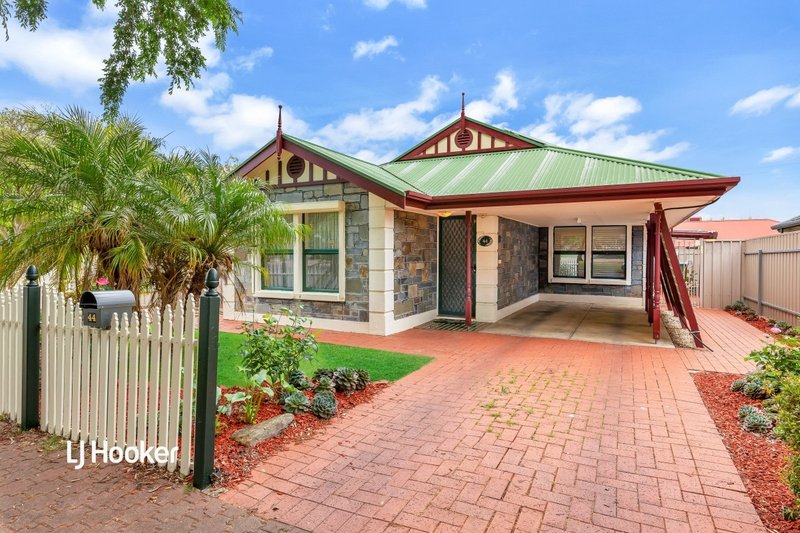 44 Regent Gardens Drive, Oakden SA 5086