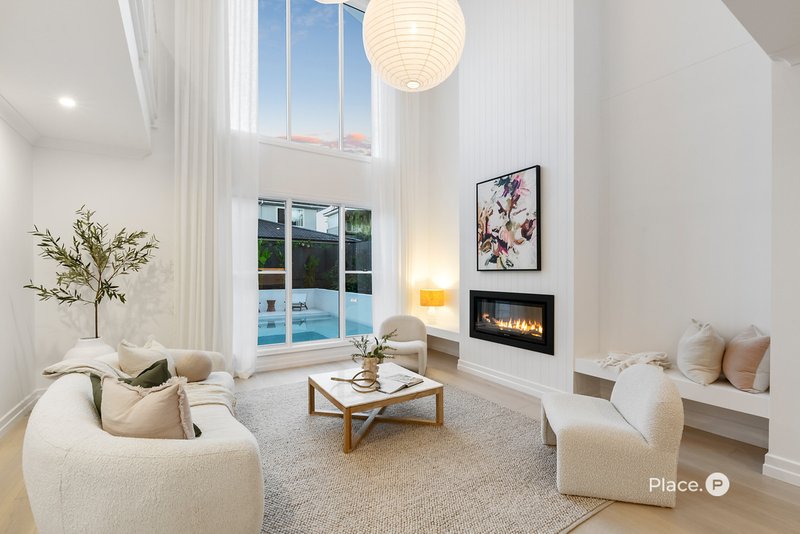 Photo - 44 Reuben Street, Holland Park QLD 4121 - Image 9