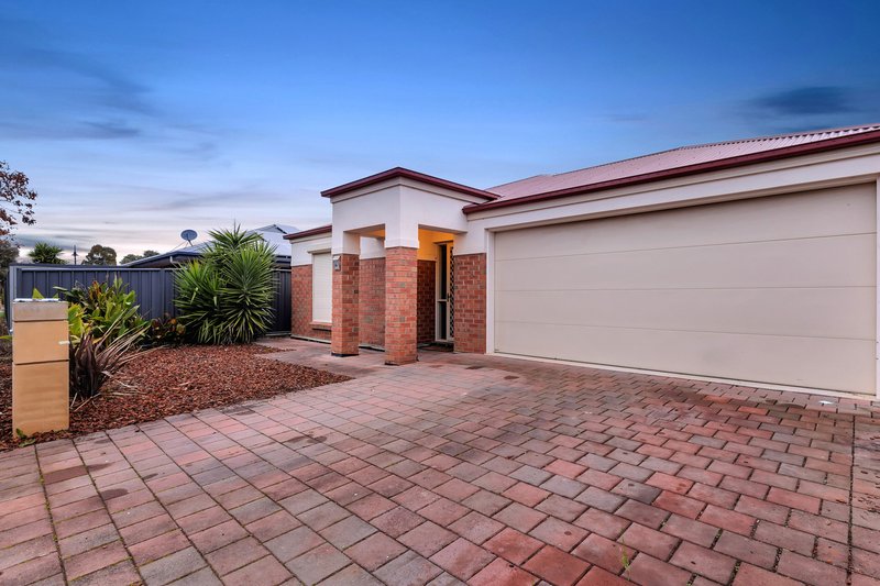 Photo - 44 Riesling Crescent, Andrews Farm SA 5114 - Image 3