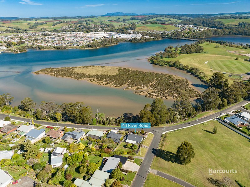 44 River Road, West Ulverstone TAS 7315