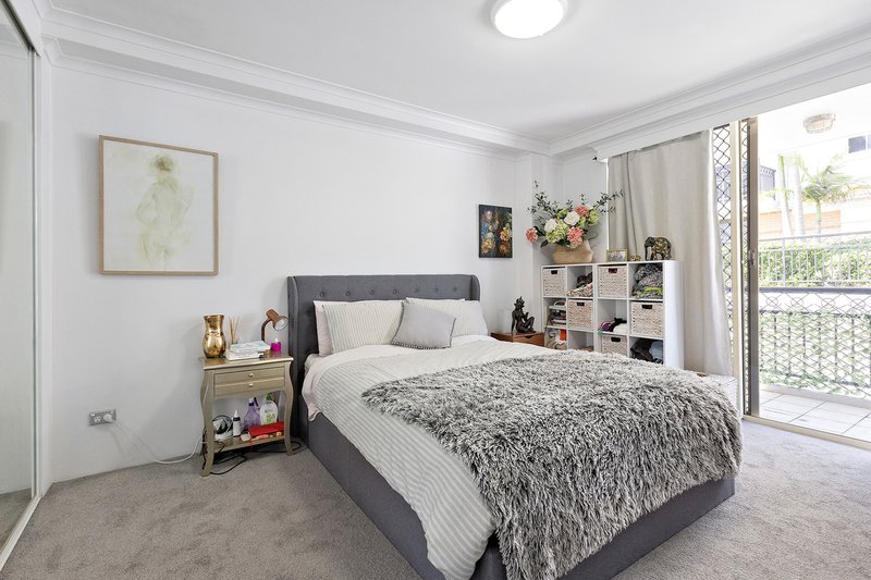 Photo - 4/4 Rosebery Place, Balmain NSW 2041 - Image 4