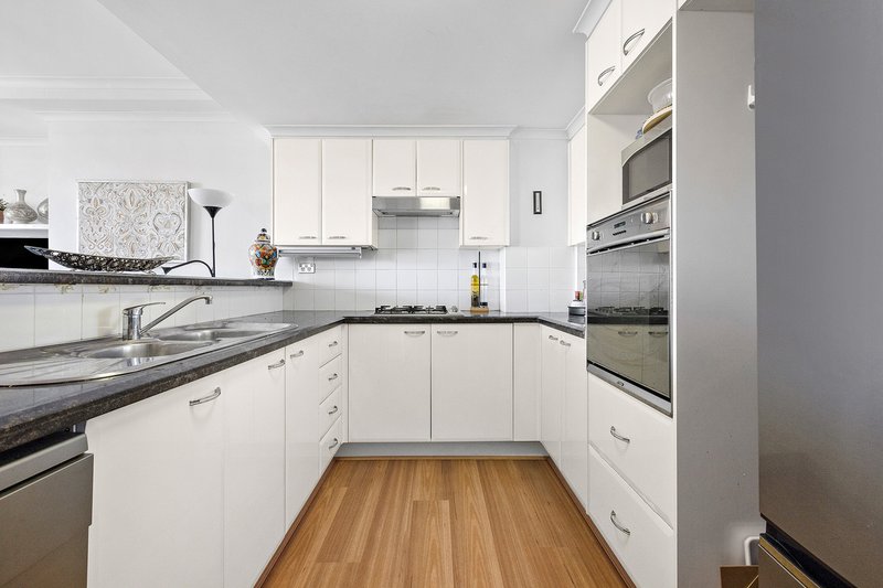 Photo - 4/4 Rosebery Place, Balmain NSW 2041 - Image 5