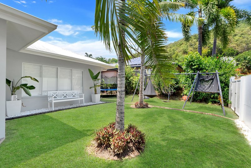 Photo - 44 Savannah Street, Palm Cove QLD 4879 - Image 2