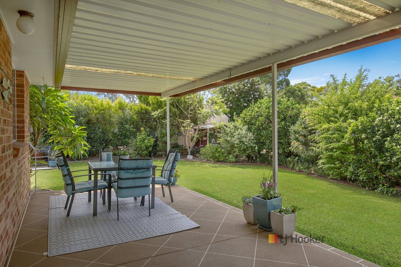 Photo - 44 Scenic Circle, Budgewoi NSW 2262 - Image 5