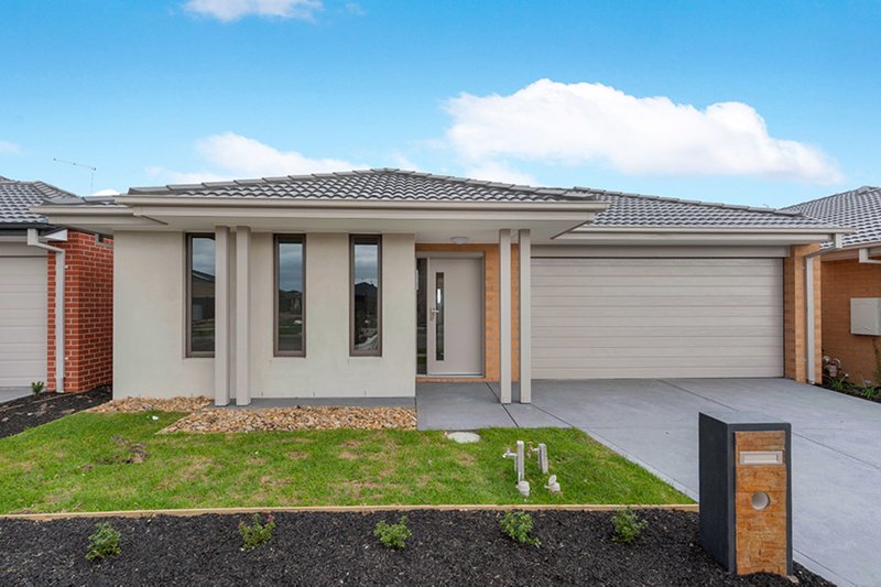 44 Scoria Circuit, Craigieburn VIC 3064