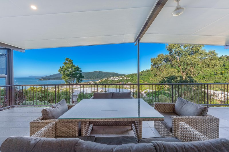 Photo - 44 Seaview Drive, Airlie Beach QLD 4802 - Image 2