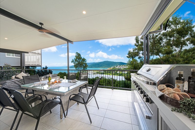 44 Seaview Drive, Airlie Beach QLD 4802