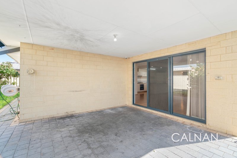 Photo - 44 Sessilis Crescent, Wattle Grove WA 6107 - Image 25