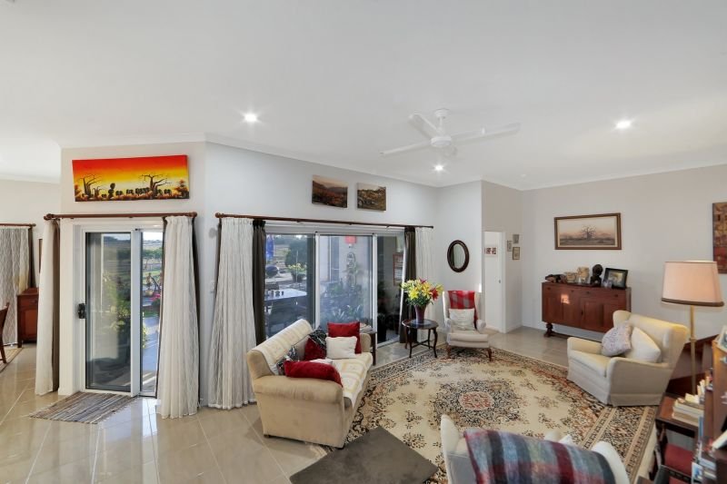 Photo - 44 Sextant Drive, Innes Park QLD 4670 - Image 8