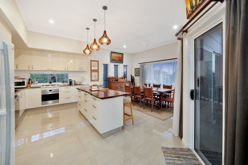 Photo - 44 Sextant Drive, Innes Park QLD 4670 - Image 12