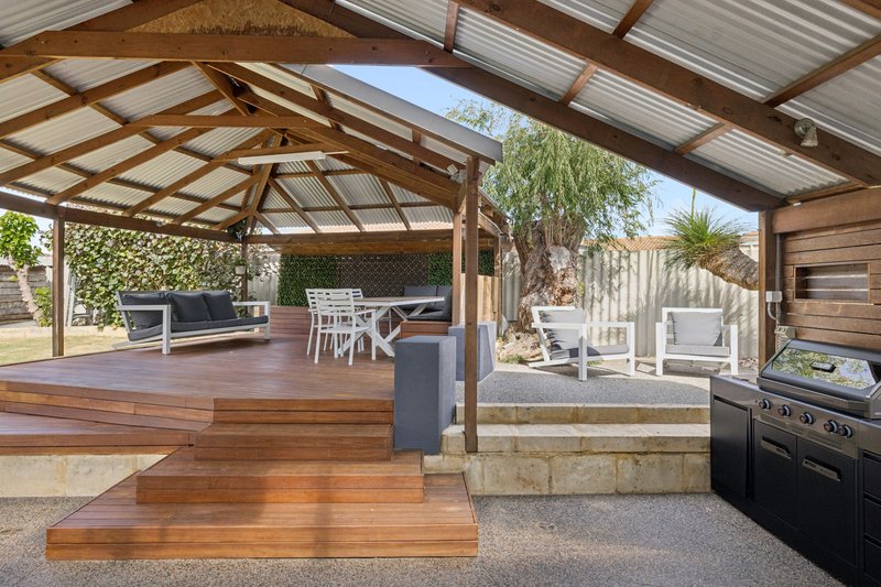 Photo - 44 Sillmon Way, Duncraig WA 6023 - Image 23