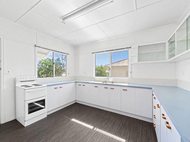 Photo - 44 Sizer Street, Everton Park QLD 4053 - Image 5