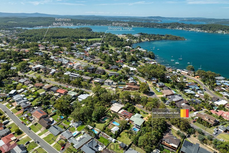 Photo - 44 Somersham Avenue, Fishing Point NSW 2283 - Image 6