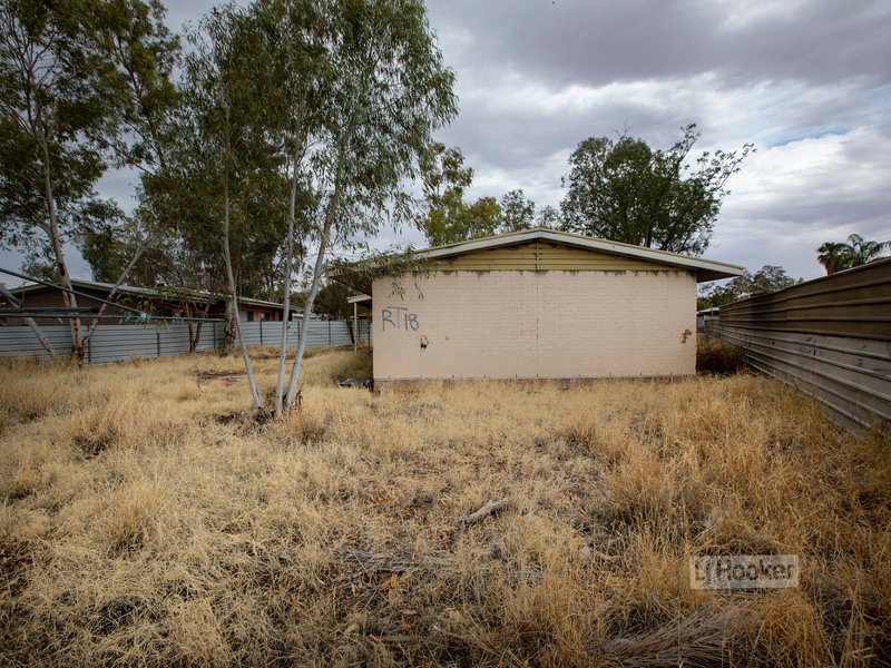 Photo - 44 Spearwood Road, Sadadeen NT 0870 - Image 8