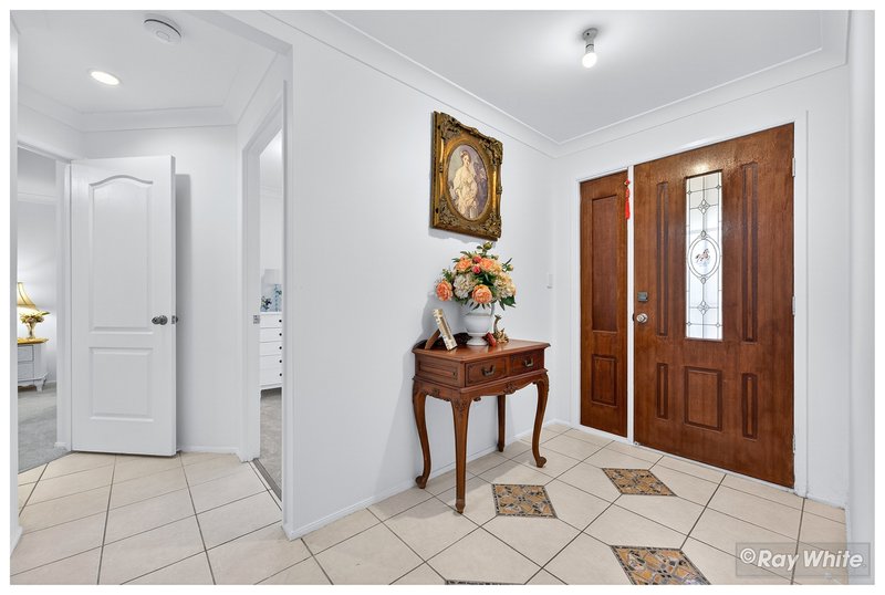 Photo - 44 Springfield Drive, Norman Gardens QLD 4701 - Image 4