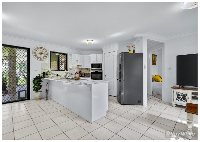 Photo - 44 Springfield Drive, Norman Gardens QLD 4701 - Image 10