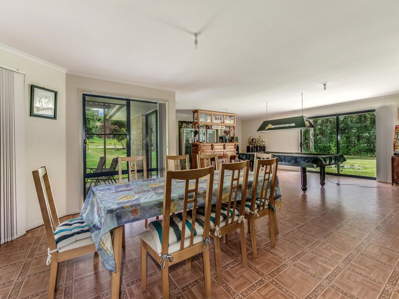 Photo - 44 Sugargum Place, Black Mountain QLD 4563 - Image 5