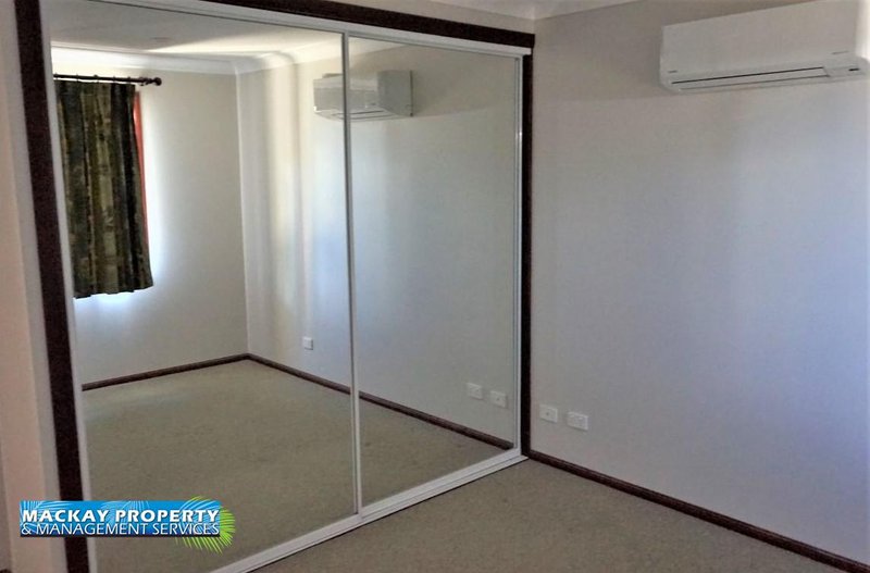 Photo - 4/4 Symons Street, South Mackay QLD 4740 - Image 5