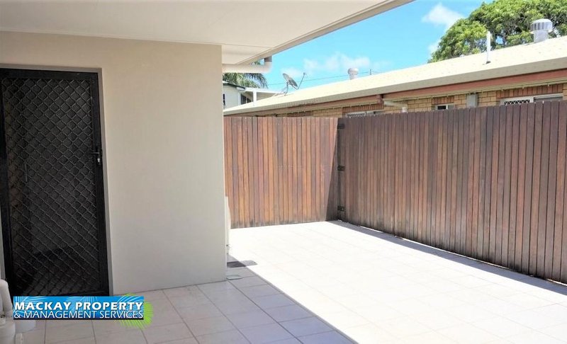 Photo - 4/4 Symons Street, South Mackay QLD 4740 - Image 8