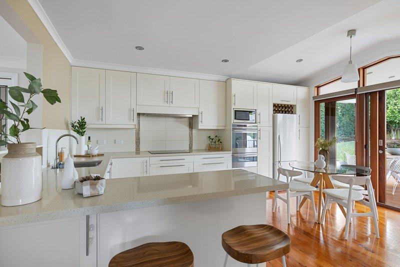 Photo - 44 Taabinga Street, Wavell Heights QLD 4012 - Image 5