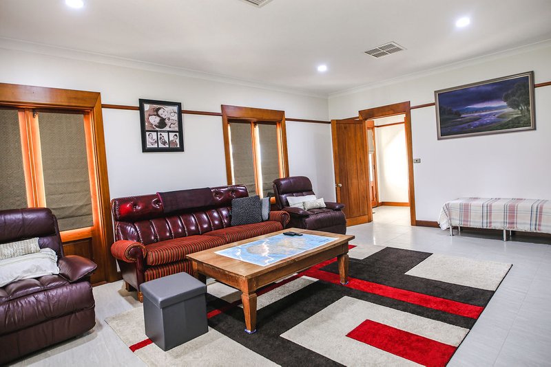 Photo - 44 Telephone Road, Deniliquin NSW 2710 - Image 11