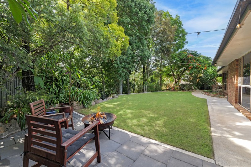 Photo - 44 Tetragona Drive, Arana Hills QLD 4054 - Image 15