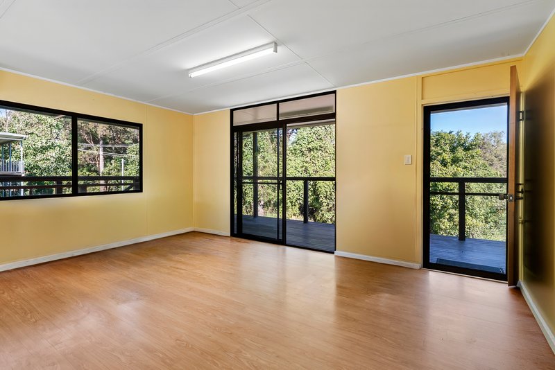 Photo - 44 Tewah Road, Boreen Point QLD 4565 - Image 9
