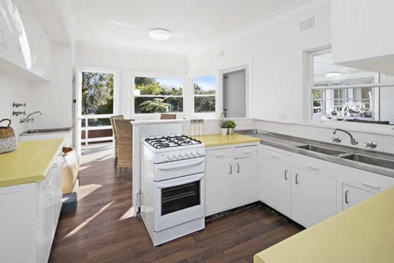 Photo - 44 The Avenue, Newport NSW 2106 - Image 3