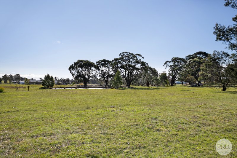 Photo - 44 Thomas Road, Haddon VIC 3351 - Image 21