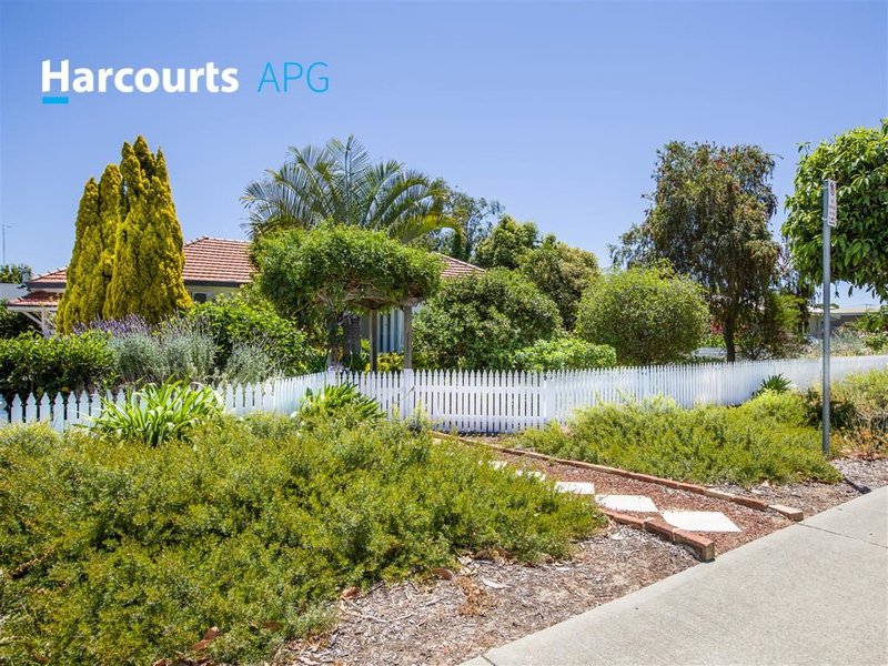 Photo - 44 Thomas Street, Boyanup WA 6237 - Image 4