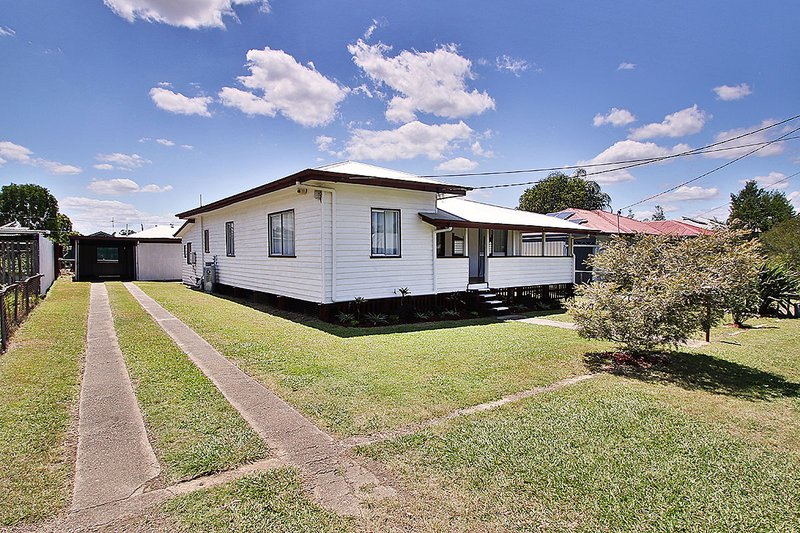 Photo - 44 Vineyard Street, One Mile QLD 4305 - Image 2